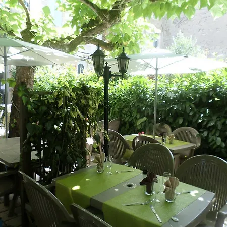 Apartmanhotel Les Tilleuls 2*