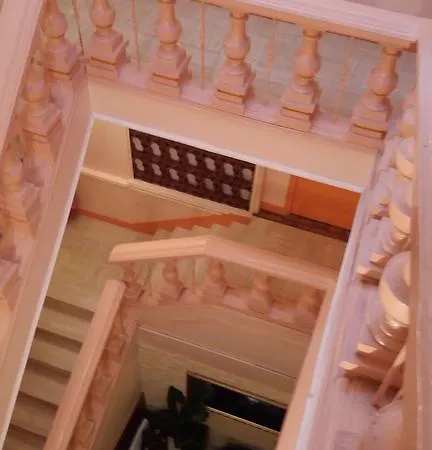 Les Tilleuls Aparthotel Saint-Macaire