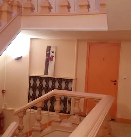 Les Tilleuls Apartmanhotel 2*