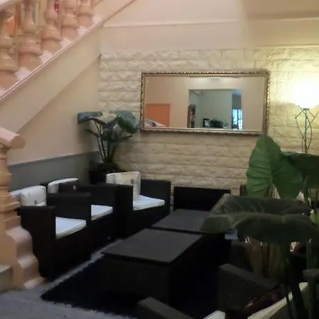 Les Tilleuls Apartmanhotel 2*